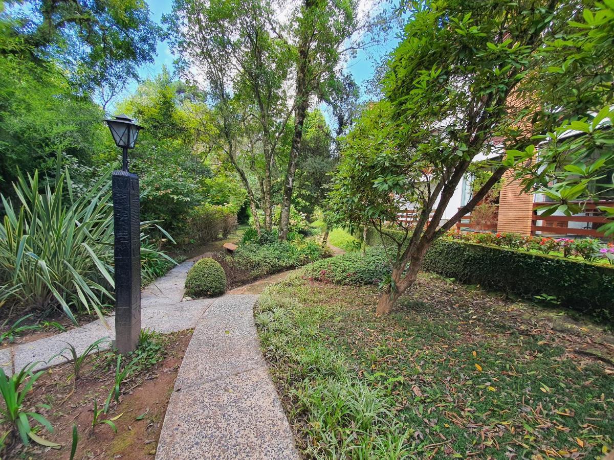 Lindo Apto No Centro Capivari - Condominio Privado Campos do Jordao Dış mekan fotoğraf